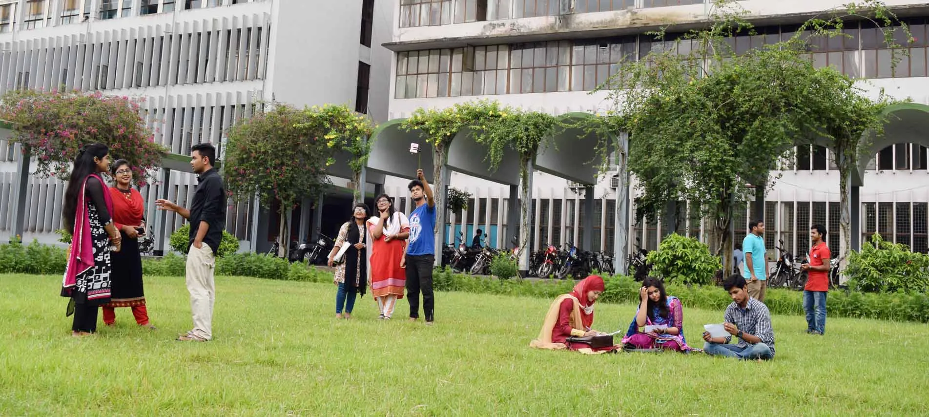 Campus life at BAU