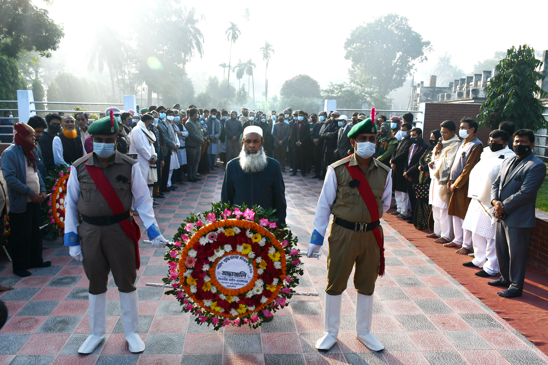 বাকৃবিতে যথাযথ মর্যাদায় শহীদ বুদ্ধিজীবী দিবস পালিত