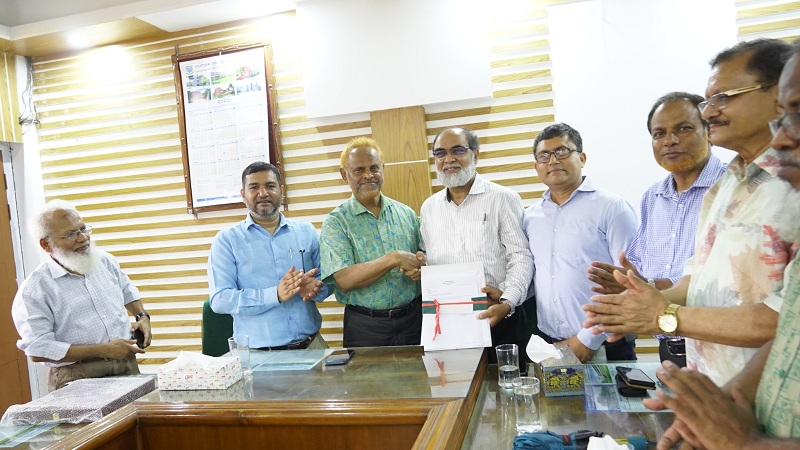 বাকৃবিতে নবনিযুক্ত ছাত্র বিষয়ক উপদেষ্টা এবং সহযোগী ছাত্র বিষয়ক উপদেষ্টার দায়িত্ব গ্রহণ